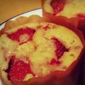料理学び中ちゃんϋ♡'s cooksnap of when they made HM☆しっとり苺マフィン？カップケーキ.