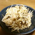 ぷるうま's cooksnap of when they made もやしとえのきの塩昆布ナムル.