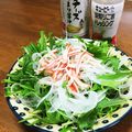 YUKIKI☆'s cooksnap of when they made 水菜と新玉とカニカマのサラダ♪.