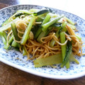 naponatu's cooksnap of when they made 手抜き主婦メシ『小松菜焼きそば』.