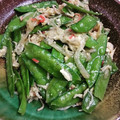 w_moon's cooksnap of when they made ☆絹さやと新たまねぎでじゃこ玉炒め～☆.