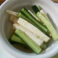 まめ＊＊＊＊'s cooksnap of when they made 簡単♪キュウリ&長いもの和風海苔サラダ.