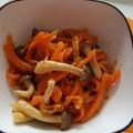sa_ya_ya's cooksnap of when they made 人参と舞茸で、味噌バターきんぴら.