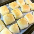 うららすもも's cooksnap of when they made 手捏ねで♡コストコっぽいディナーロール.