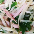 いぶ☆みつ's cooksnap of when they made 簡単！もやしとにらのサラダ.