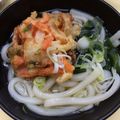 ♡★ハッピー★♡'s cooksnap of when they made かき揚げうどん.