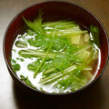 りこまこせいやのパパ's cooksnap of when they made とうふと水菜の味噌汁◆.
