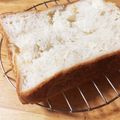 花団子＊'s cooksnap of when they made ホームベーカリーの焼きたてパンの切り方.