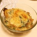 komugiko4's cooksnap of when they made 長ネギとじゃがいものツナソースグラタン.