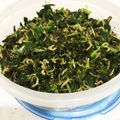 mamekaya's cooksnap of when they made 常備菜♬お弁当にも♬セロリのふりかけ.