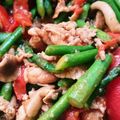 紗穂ママ's cooksnap of when they made トマトとアスパラの鶏肉炒め.