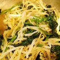 pokoz's cooksnap of when they made すぐ出来る！もやしとほうれん草のナムル.