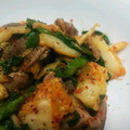 MofeMofee's cooksnap of when they made 砂肝のキムチ炒め.