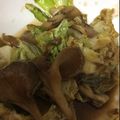 kimeko425's cooksnap of when they made ヘルシー☆舞茸とキャベツのオイスター炒め.