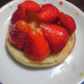 亜久里's cooksnap of when they made イチゴのカラメルソースタルト風.