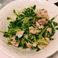 NUKs's cooksnap of when they made 3分クック♪豚肉と豆苗のサラダ.