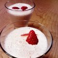 ふわふわまくら's cooksnap of when they made *簡単❀ストロベリー❀シェイク*.