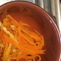 お気楽な嫁。's cooksnap of when they made 人参しらすシリシリ卵とじ.