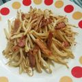 もぐ・ω・くま's cooksnap of when they made もやしとベーコンのコンソメ炒め.