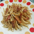 もぐ・ω・くま's cooksnap of when they made もやしとベーコンのコンソメ炒め.