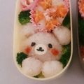 ひとひと☆'s cooksnap of when they made キャラ弁＊簡単おにぎり＊くまちゃん弁当.