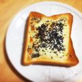 まいもちくま's cooksnap of when they made ごまたっぷり♪蜂蜜チーズトースト.