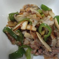 堕天使M's cooksnap of when they made エリンギとピーマンと豚肉の中華炒め.