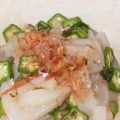 まきぞー's cooksnap of when they made 大葉にんにく醤油で☆イカのおくら和え.