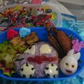aki178aki's cooksnap of when they made *キャラ弁*簡単くるまおむすび.