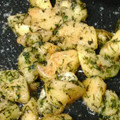 よっちゃんもち★'s cooksnap of when they made 笑顔に注意！マヨジャガの青のり和え.