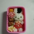 ☆TSKM☆'s cooksnap of when they made キャラ弁☆残った薄焼き卵で立体ミッフィー.