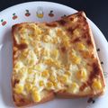 ♡tmk☆'s cooksnap of when they made 簡単！コーンマヨチーズトースト.