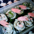 watyami's cooksnap of when they made おさかなのソーセージで☆かわいいおにぎり.