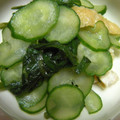 だれんしゃん's cooksnap of when they made きゅうりとにらの酢の物.