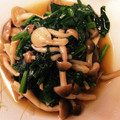 azs2810's cooksnap of when they made ほうれん草とシメジのおひたし.