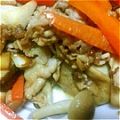うるる8's cooksnap of when they made 大好き！大葉香る～♪きのこと豚肉炒め☆.