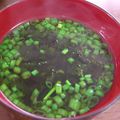ゆりYO船長's cooksnap of when they made 父直伝・びっくり簡単お吸い物.