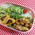 たにたーに's cooksnap of when they made 誰でも作れるキャラ弁 はらぺこあおむし.