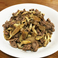 まちゃみ1225's cooksnap of when they made 牛ごぼうときのこの炒め煮.