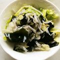 aikokeshi's cooksnap of when they made レタスとワカメの酢のもの.