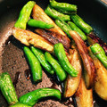 しゃわしゃわ2013's cooksnap of when they made 茄子とししとうのしげ焼き.