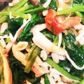 おうちごはん☆'s cooksnap of when they made ほうれん草と舞茸の梅バター醤油炒め.