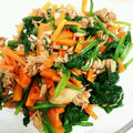 canapen's cooksnap of when they made ほうれん草×人参♡簡単和え.
