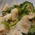 クックOB5XRE☆'s cooksnap of when they made 簡単シリーズ！ゴーヤと豚バラの炒めもの.