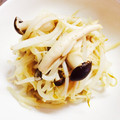 ＫawausosO's cooksnap of when they made 低カロリー!!もやしとまいたけの炒め物.