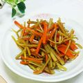旦那は皿洗い's cooksnap of when they made 簡単！ウマイ！カレーきんぴらごぼう.