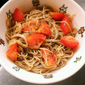 三児prl母's cooksnap of when they made トマトとバジルの冷やしそば.