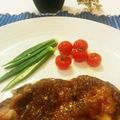 yewkiny's cooksnap of when they made 付け合わせに♬オクラを丸ごとソテー.