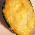 yuri827's cooksnap of when they made 【簡単おつまみ】アボカドのチーズ焼き.