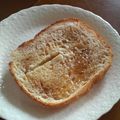 サーフブレイド's cooksnap of when they made CUBEで笑顔♪メープルバタートースト.